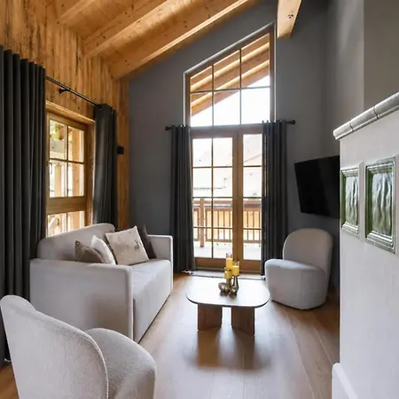Holiday home Elegant Alpine Chalet For 10 Guests *