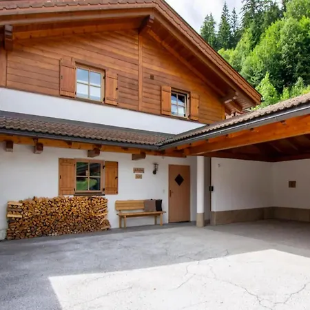 Elegant Alpine Chalet For 10 Guests * Wald im Pinzgau