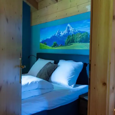 Holiday home Elegant Alpine Chalet For 10 Guests Wald im Pinzgau